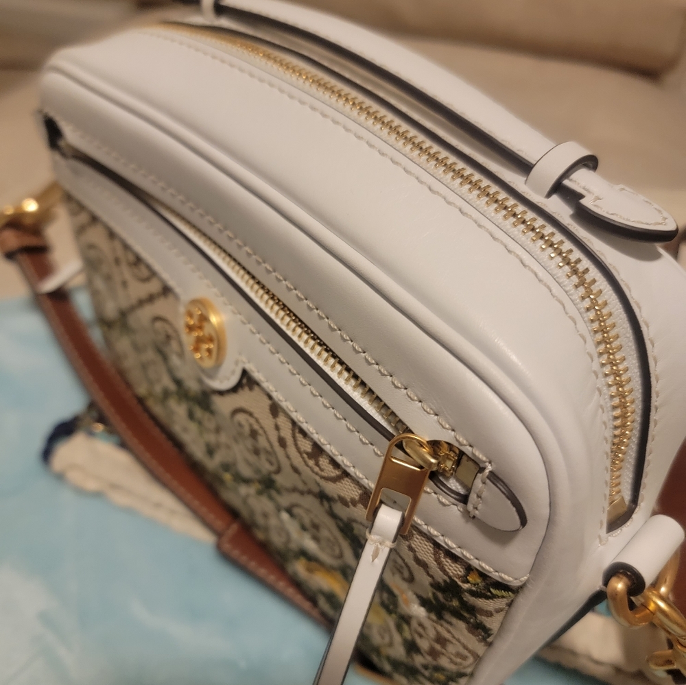 Crossbody Tory